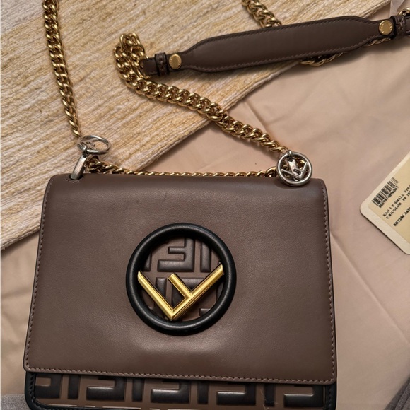 Vitello century F fendi bi color shoulder bag - Picture 8 of 12